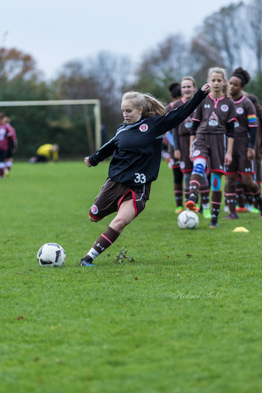 Bild 61 - C-Juniorinnen Halstenbek-Rellingen - St.Pauli : Ergebnis: 0:5